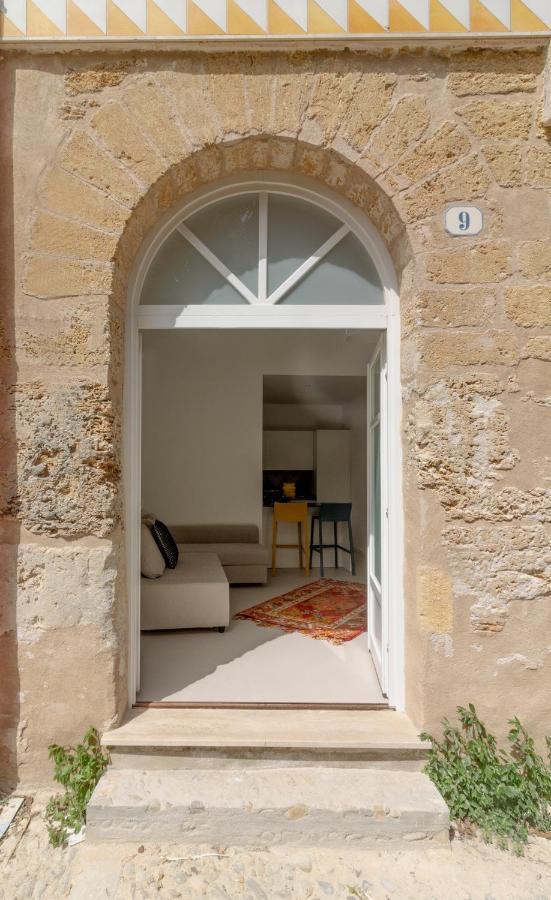 La Casetta In Centro Storico: Pantelleria 9 Palermo Bagian luar foto
